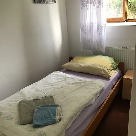 Tatil Evi 22, *