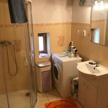 22, Tatil Evi *